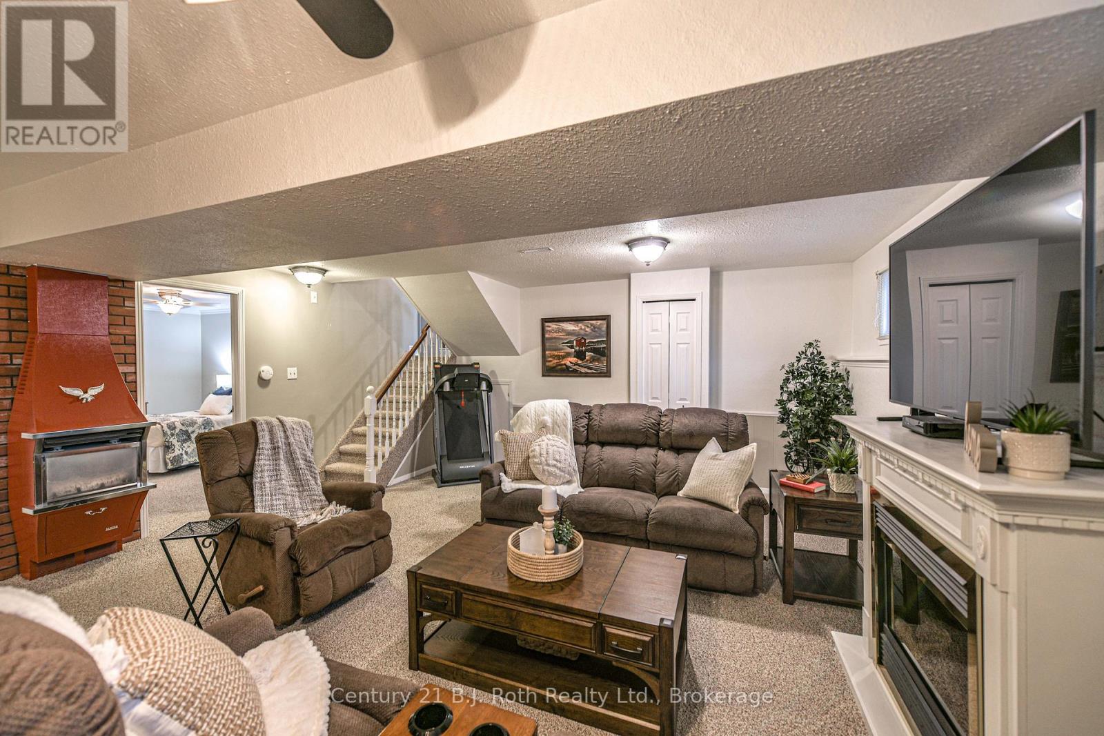 12 Kehoe Court, Orillia, Ontario  L3V 7B5 - Photo 24 - S12528770