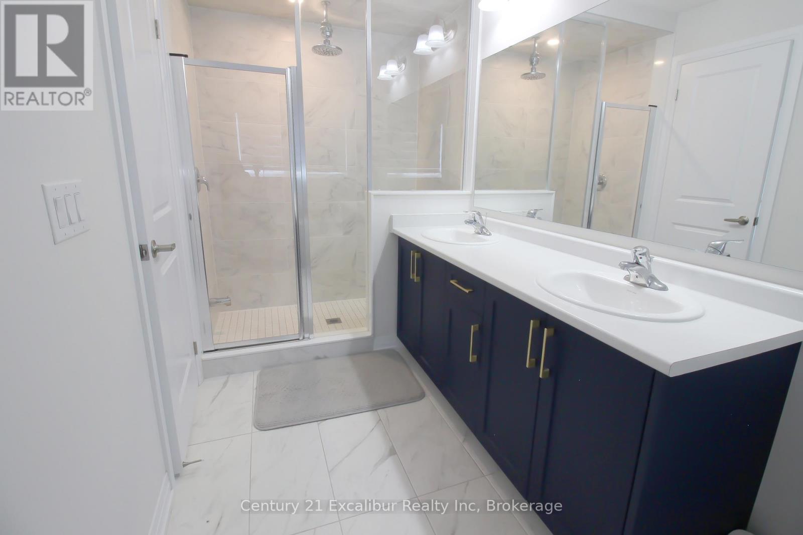 432 Adelaide Street, Wellington North, Ontario  N0G 1A0 - Photo 12 - X12528800