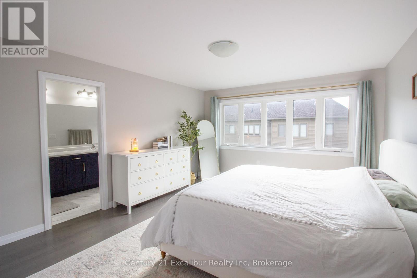 432 Adelaide Street, Wellington North, Ontario  N0G 1A0 - Photo 8 - X12528800