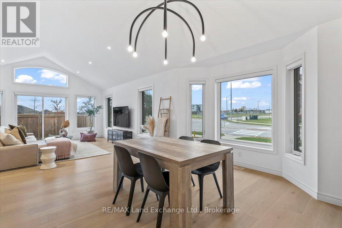 23 - 560 Devonshire Road, Saugeen Shores, Ontario  N0H 2C3 - Photo 13 - X12528812