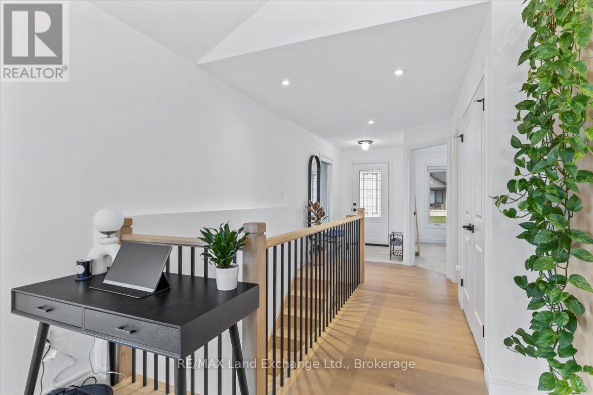 23 - 560 Devonshire Road, Saugeen Shores, Ontario  N0H 2C3 - Photo 6 - X12528812