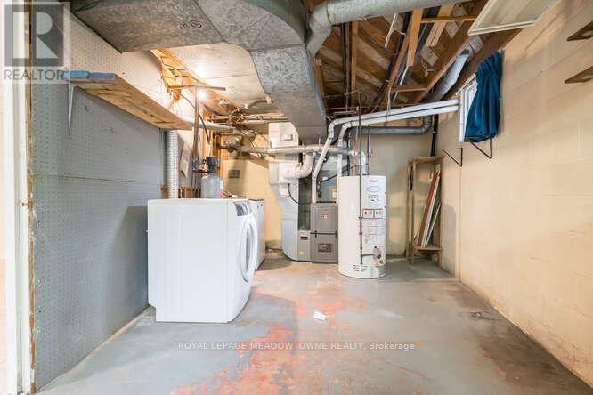 405 Draper Street, Halton Hills, Ontario  L0P 1K0 - Photo 30 - W12511720