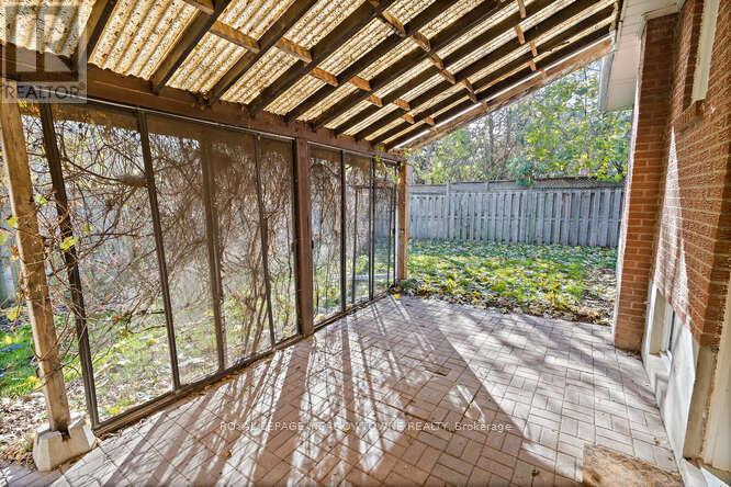 405 Draper Street, Halton Hills, Ontario  L0P 1K0 - Photo 32 - W12511720