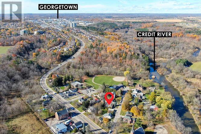 405 Draper Street, Halton Hills, Ontario  L0P 1K0 - Photo 38 - W12511720