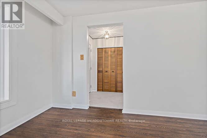 405 Draper Street, Halton Hills, Ontario  L0P 1K0 - Photo 7 - W12511720