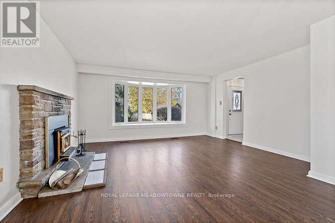 405 Draper Street, Halton Hills, Ontario  L0P 1K0 - Photo 8 - W12511720