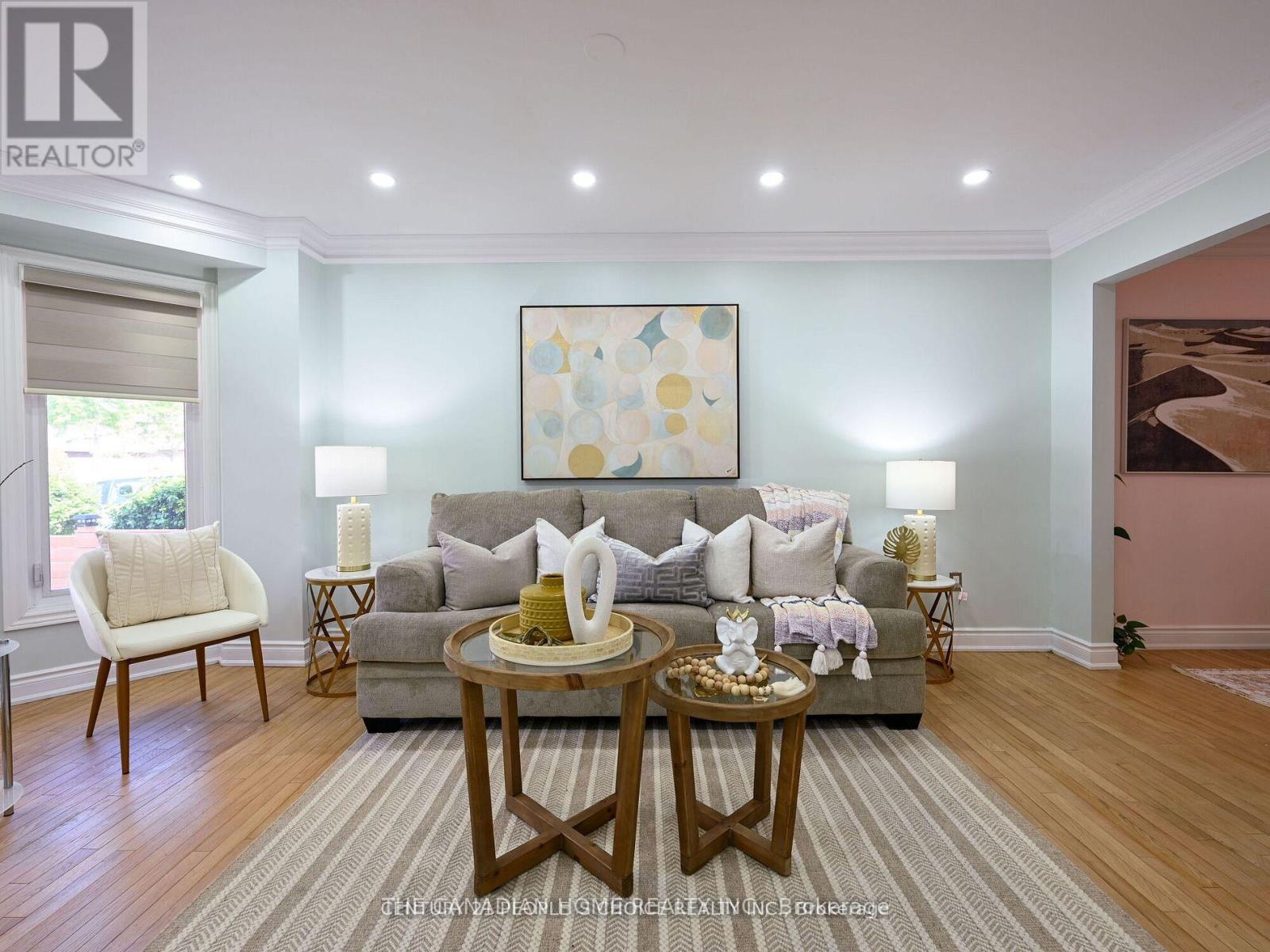 (Short Term) - 6008 Grossbeak Drive, Mississauga, Ontario  L5N 5W8 - Photo 10 - W12528574