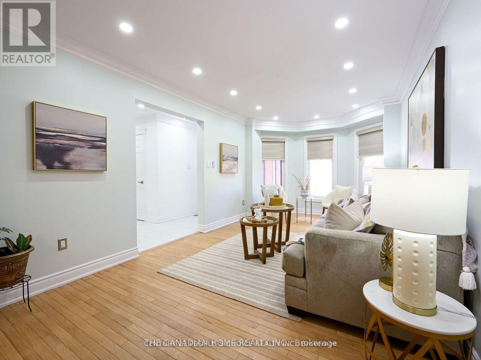 (Short Term) - 6008 Grossbeak Drive, Mississauga, Ontario  L5N 5W8 - Photo 13 - W12528574