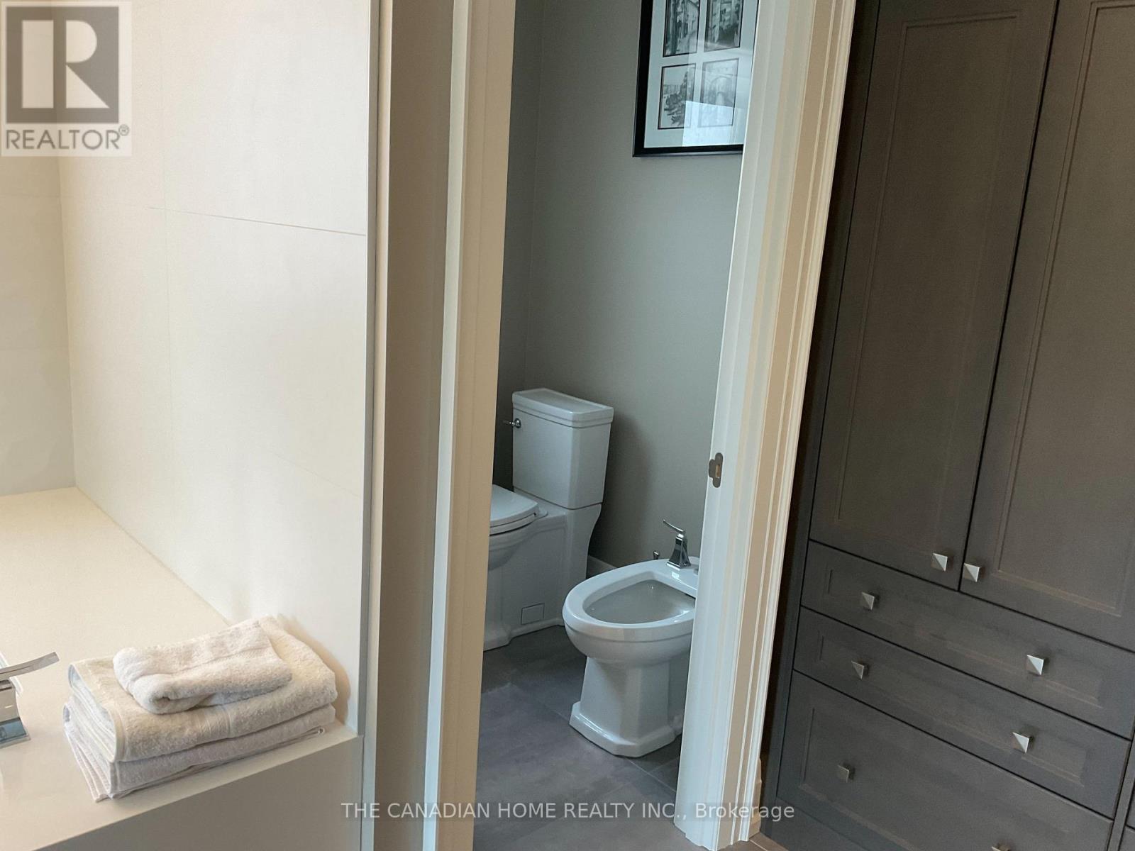 (Short Term) - 6008 Grossbeak Drive, Mississauga, Ontario  L5N 5W8 - Photo 28 - W12528574