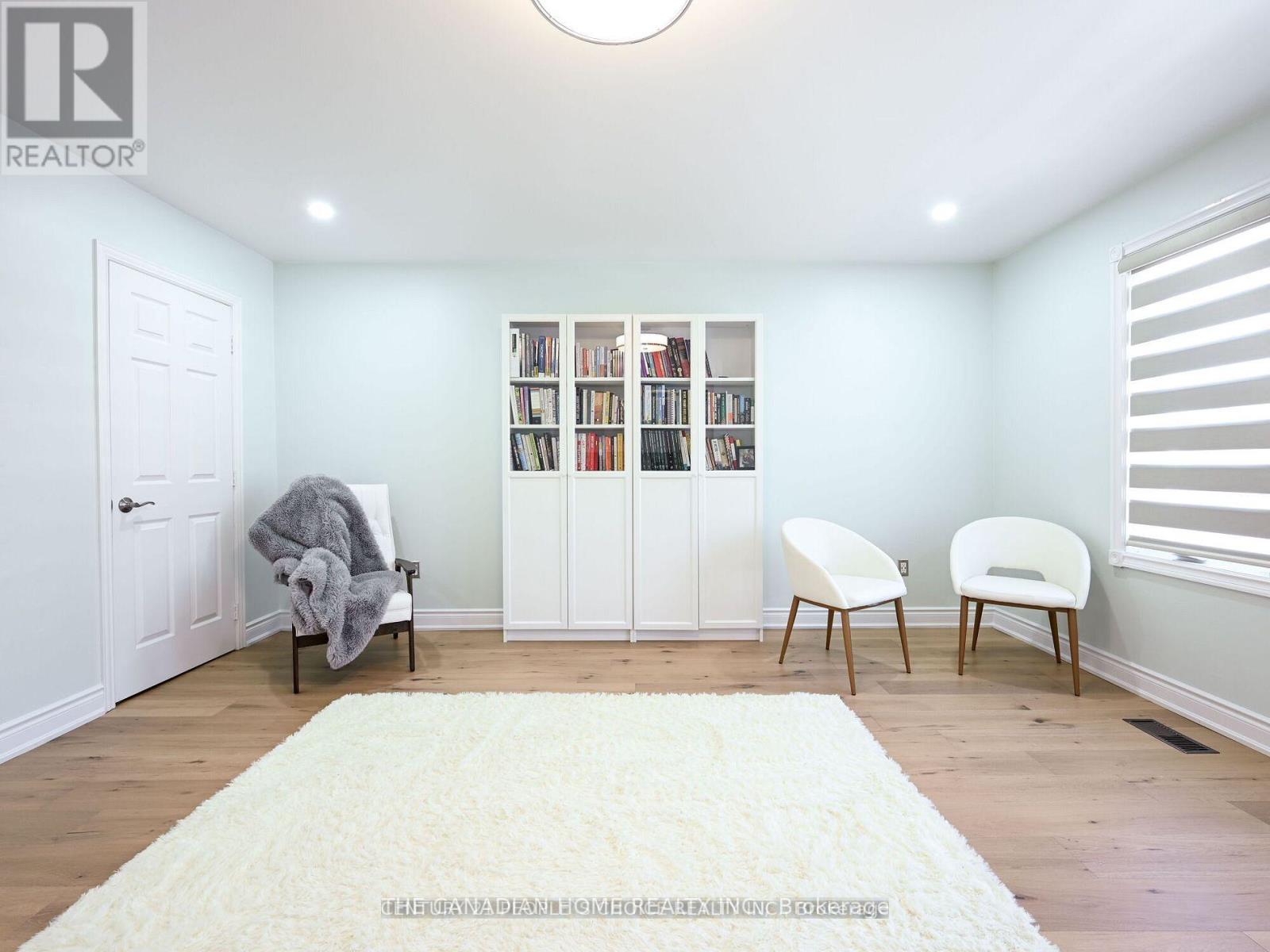 (Short Term) - 6008 Grossbeak Drive, Mississauga, Ontario  L5N 5W8 - Photo 43 - W12528574