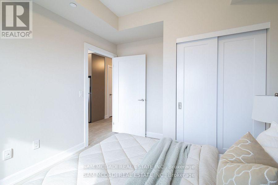 1503 - 3220 William Coltson Avenue, Oakville, Ontario  L6H 7X9 - Photo 14 - W12528584