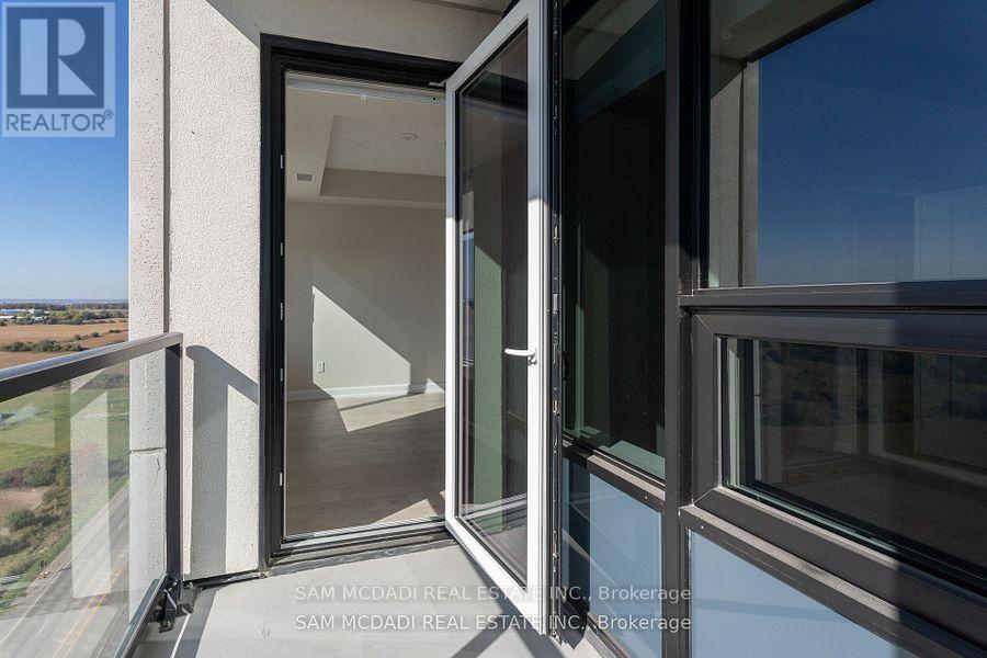 1503 - 3220 William Coltson Avenue, Oakville, Ontario  L6H 7X9 - Photo 17 - W12528584