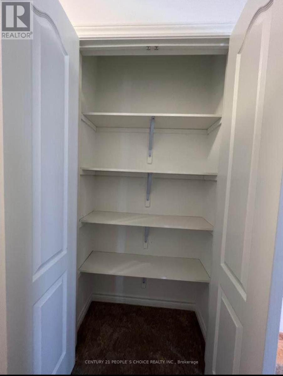 10 Waterville Way, Caledon, Ontario  L7C 2H1 - Photo 11 - W12528612