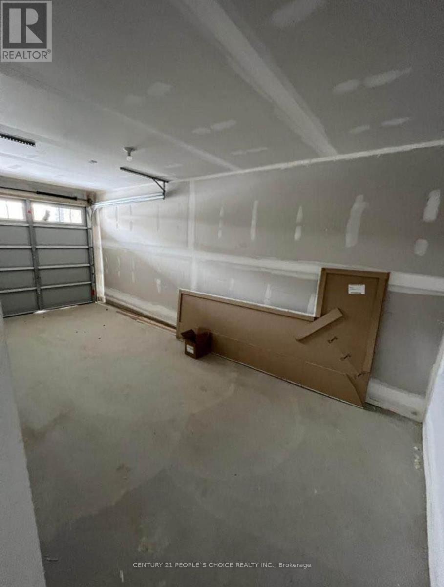 10 Waterville Way, Caledon, Ontario  L7C 2H1 - Photo 14 - W12528612