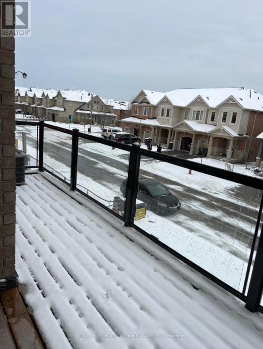 10 Waterville Way, Caledon, Ontario  L7C 2H1 - Photo 5 - W12528612