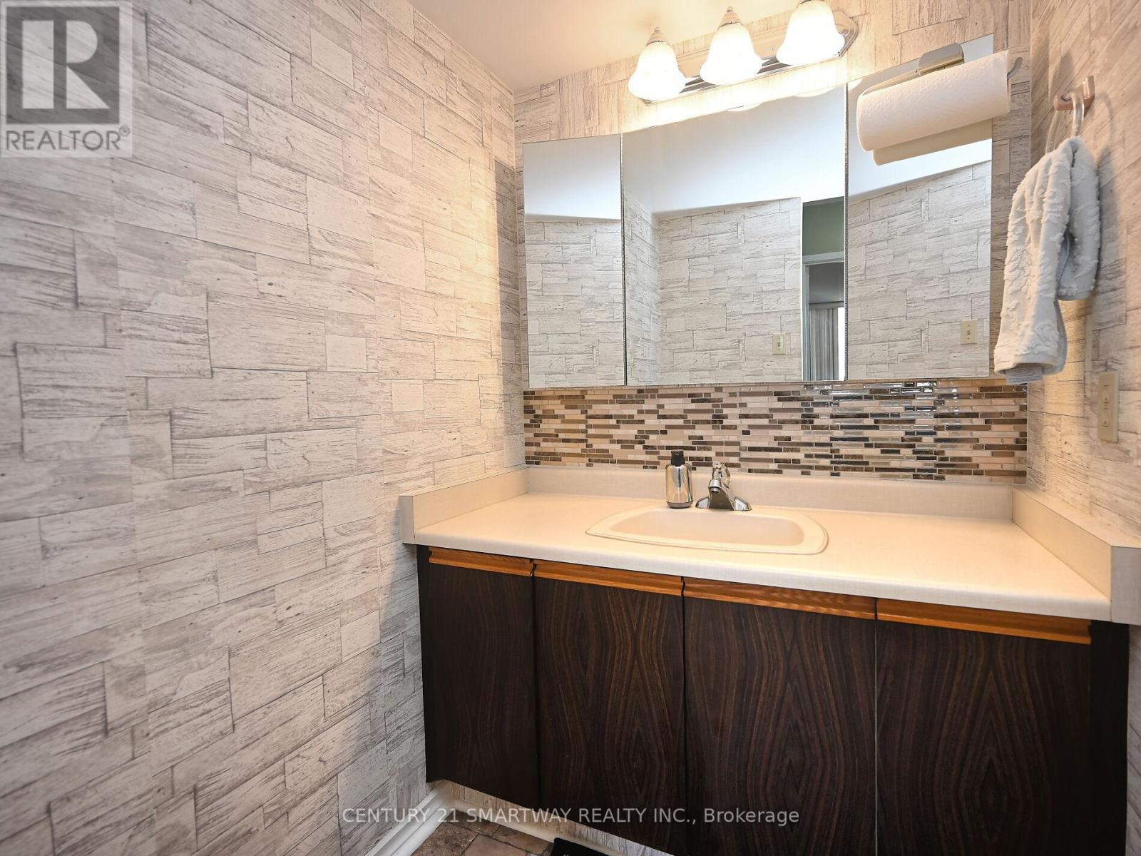 512 - 320 Mill Street S, Brampton, Ontario  L6Y 3V2 - Photo 24 - W12528642