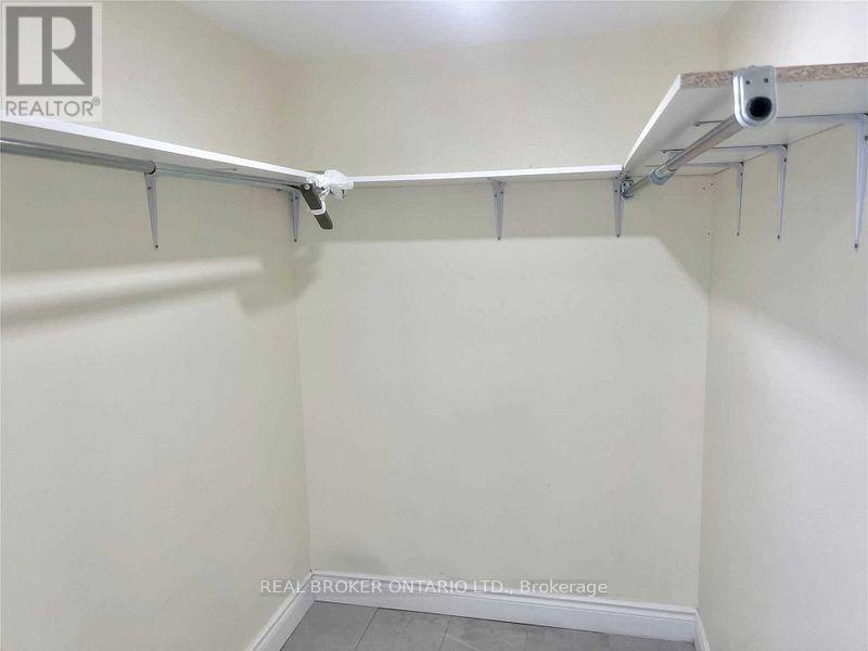 Basement - 36 Carlyle Crescent, Brampton, Ontario  L6W 2Z1 - Photo 10 - W12528674