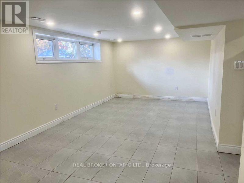 Basement - 36 Carlyle Crescent, Brampton, Ontario  L6W 2Z1 - Photo 6 - W12528674