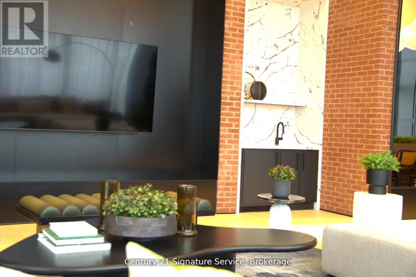 614 - 3220 William Coltson Avenue, Oakville, Ontario  L6H 7W6 - Photo 44 - W12528680