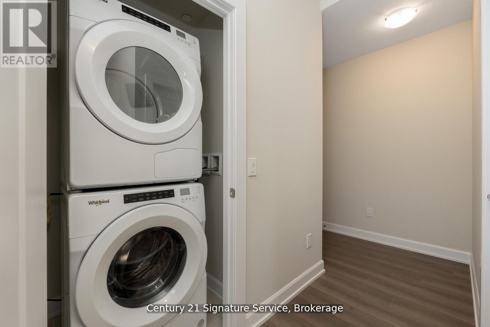 614 - 3220 William Coltson Avenue, Oakville, Ontario  L6H 7W6 - Photo 8 - W12528680