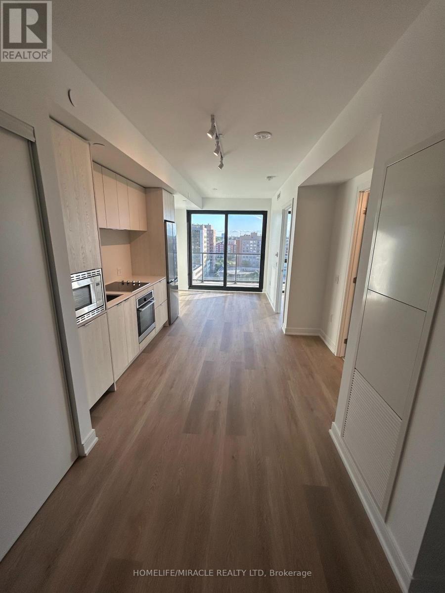 1015 - 3009 Novar Road, Mississauga, Ontario  L5B 1H7 - Photo 5 - W12528682