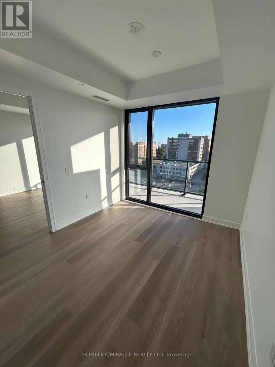 1015 - 3009 Novar Road, Mississauga, Ontario  L5B 1H7 - Photo 6 - W12528682