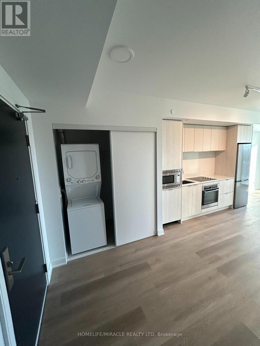 1015 - 3009 Novar Road, Mississauga, Ontario  L5B 1H7 - Photo 7 - W12528682