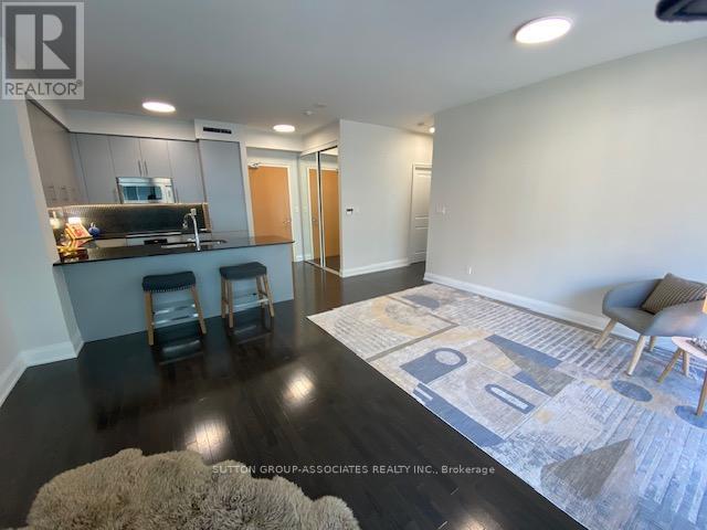 402 - 1 Bedford Road, Toronto, Ontario  M5R 2B5 - Photo 6 - C12528700