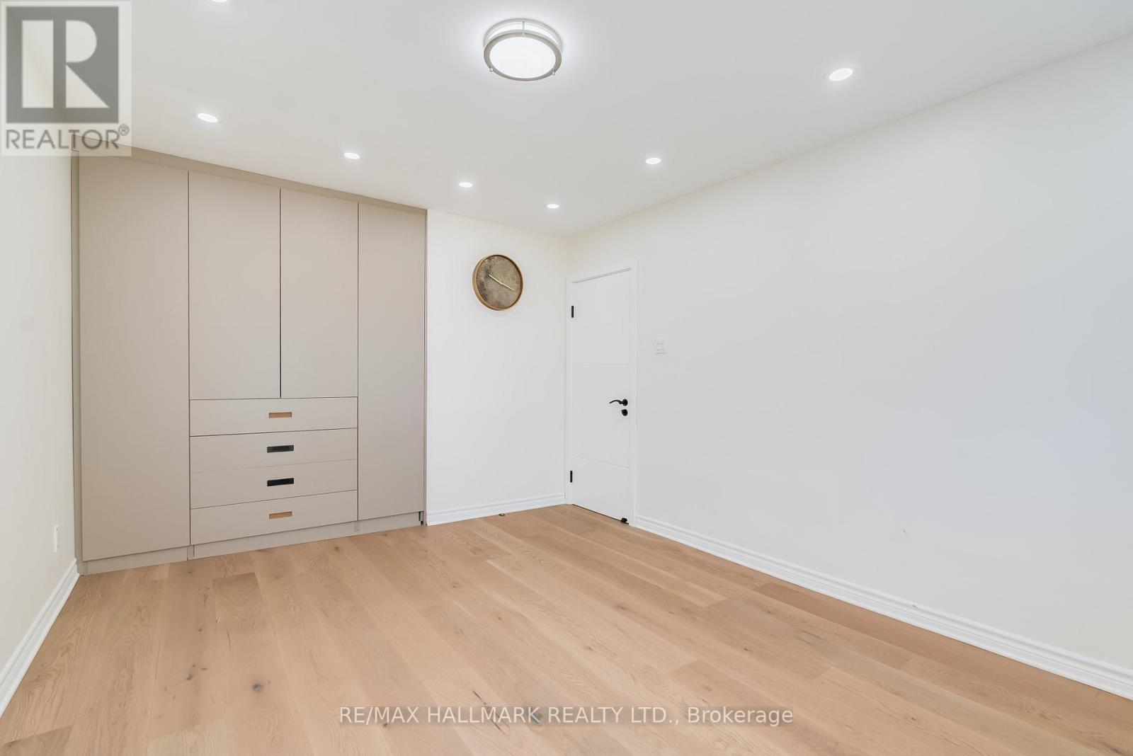 Main Floor - 188 Upper Canada Drive, Toronto, Ontario  M2P 1S8 - Photo 15 - C12528752