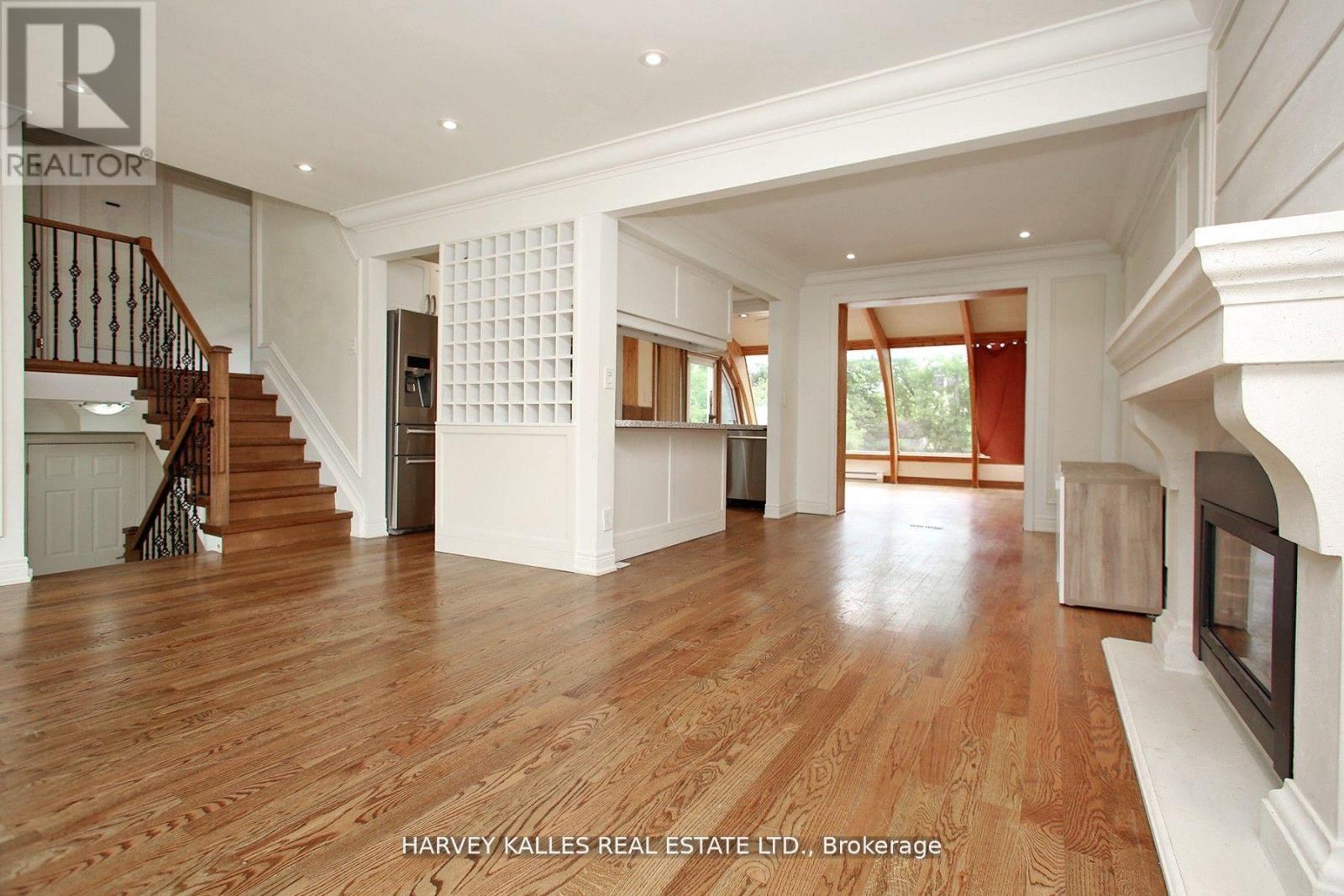 140 Wedgewood Drive, Toronto, Ontario  M2M 2H7 - Photo 10 - C12528818