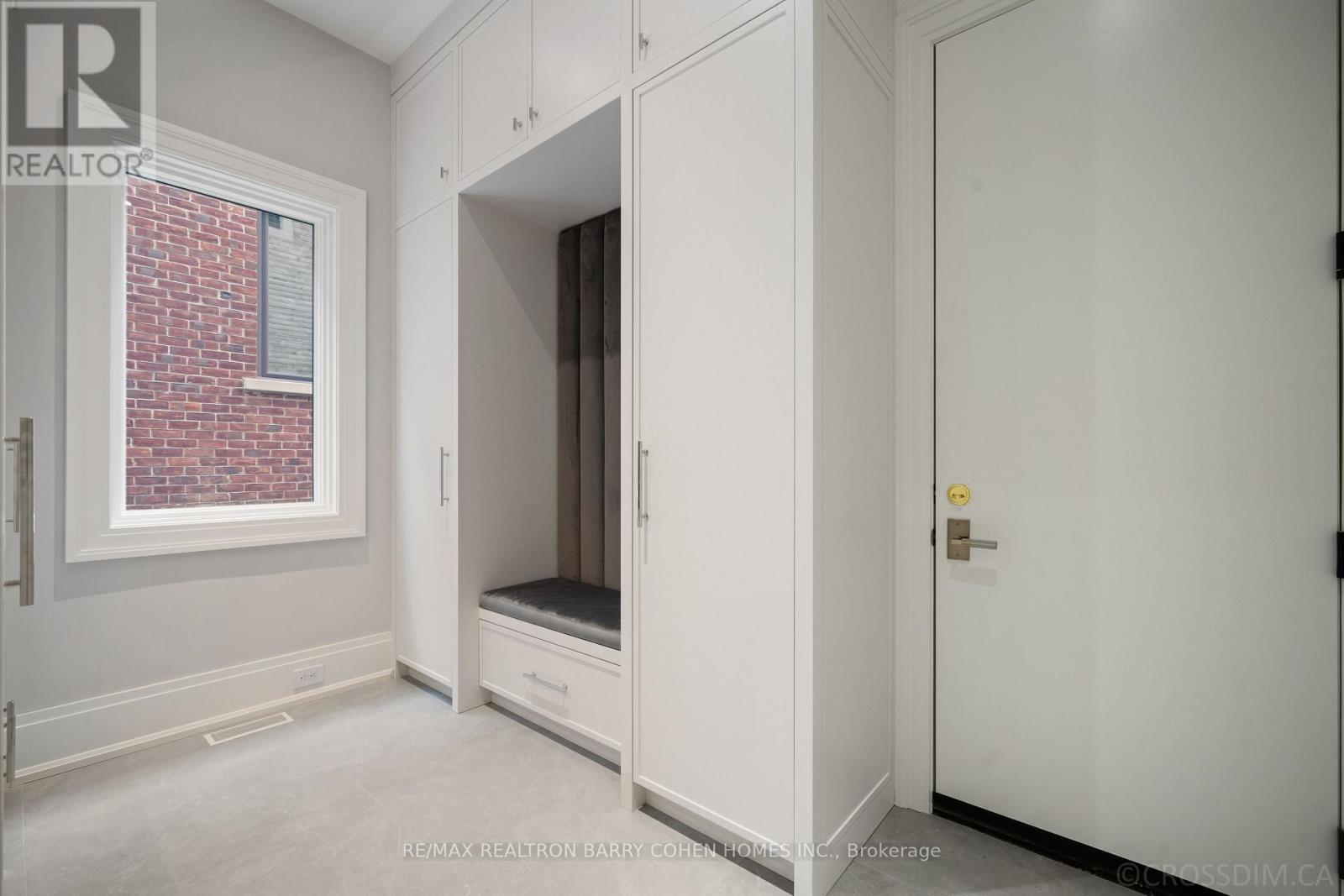 117 Yonge Boulevard, Toronto, Ontario  M5M 3H2 - Photo 19 - C12528838