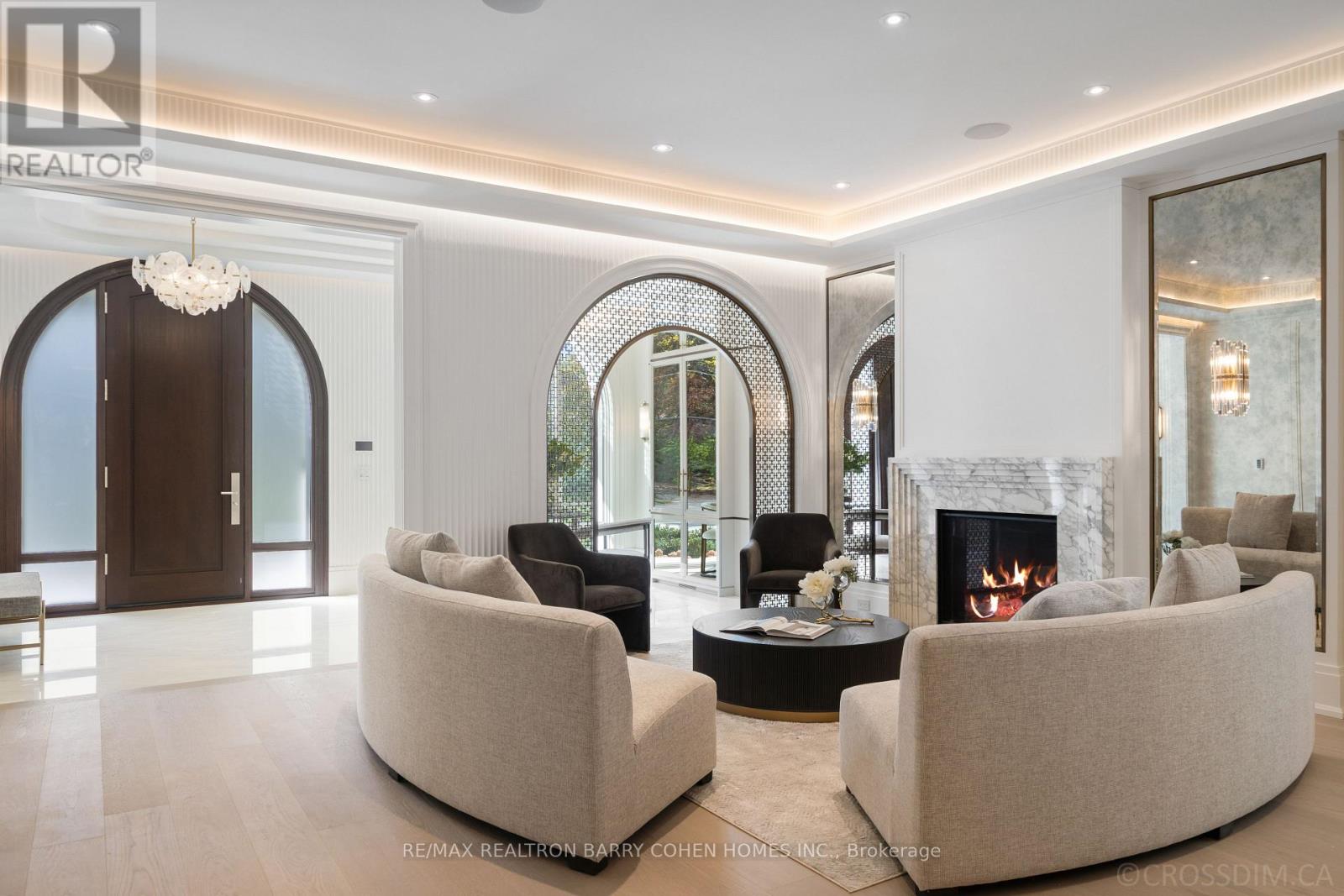 117 Yonge Boulevard, Toronto, Ontario  M5M 3H2 - Photo 7 - C12528838