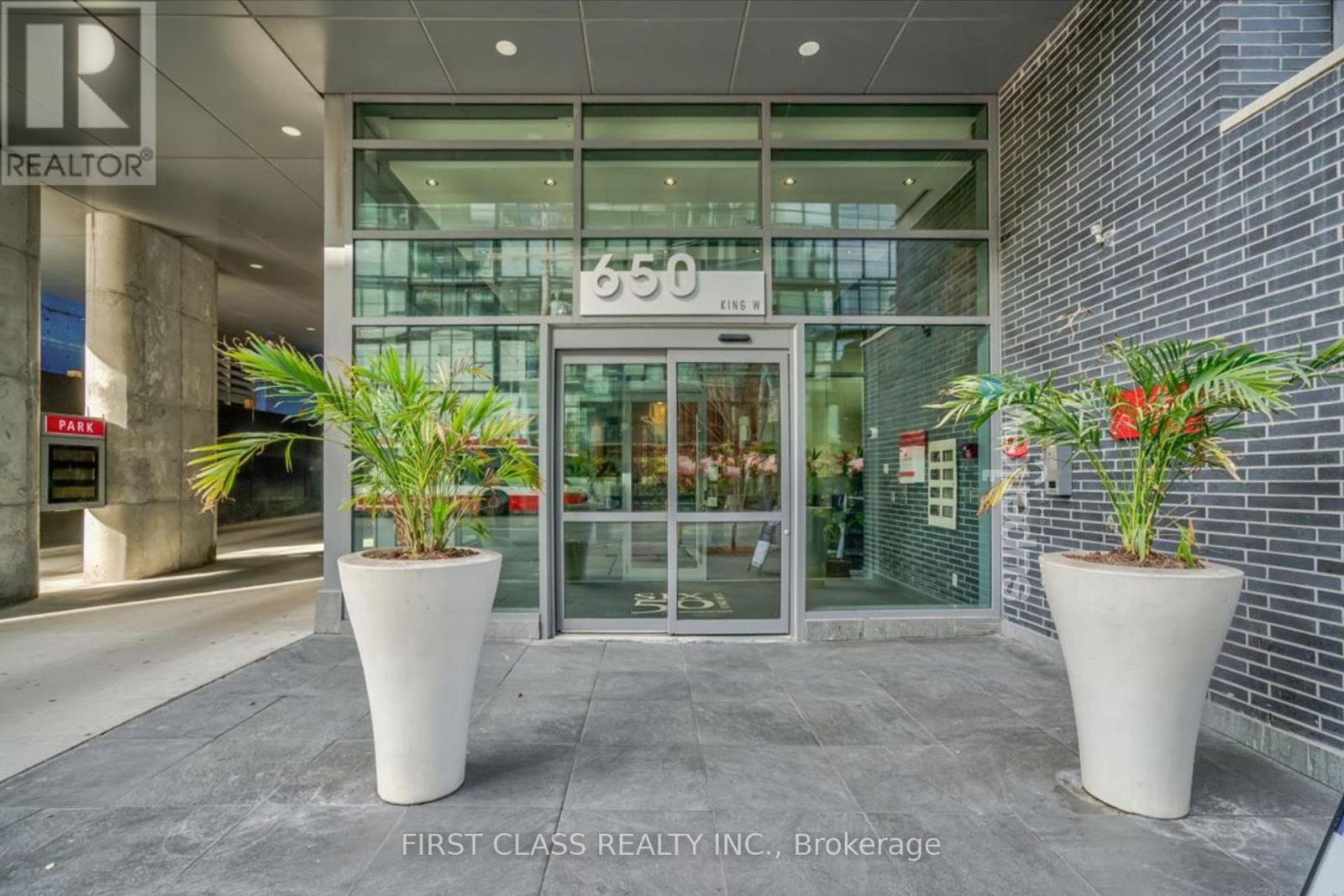 317 - 95 Bathurst Street, Toronto, Ontario  M5V 1M7 - Photo 17 - C12528892