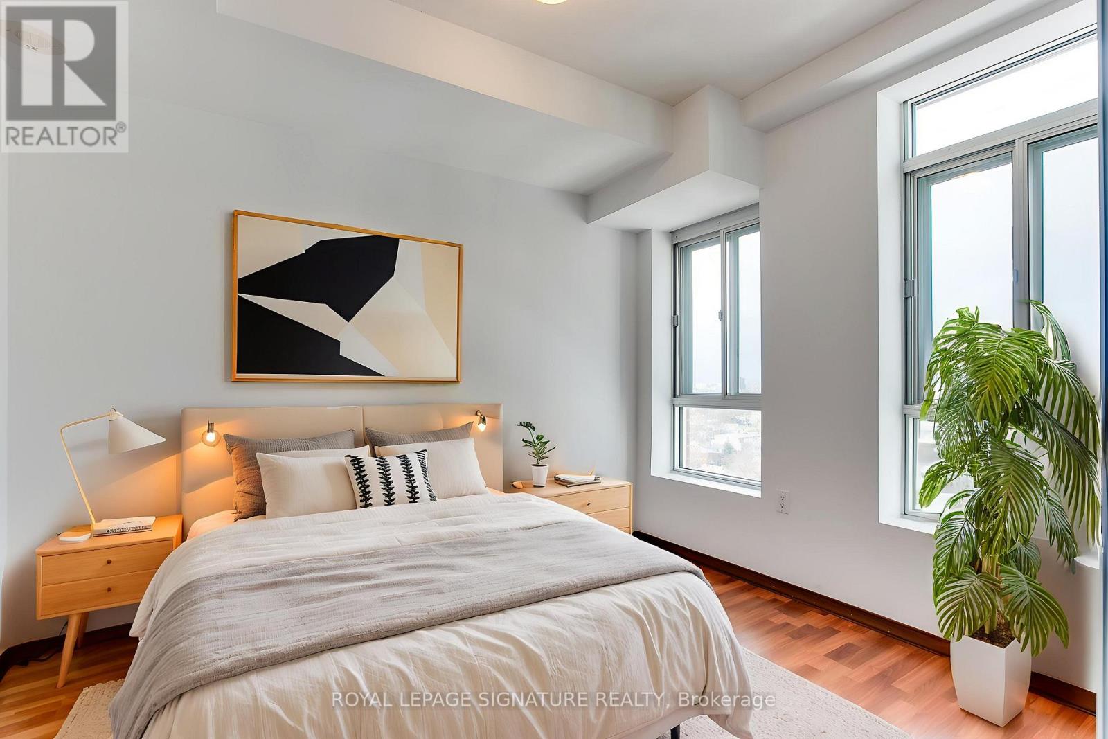 1110 - 15 Maplewood Avenue, Toronto, Ontario  M6C 4B4 - Photo 14 - C12528922