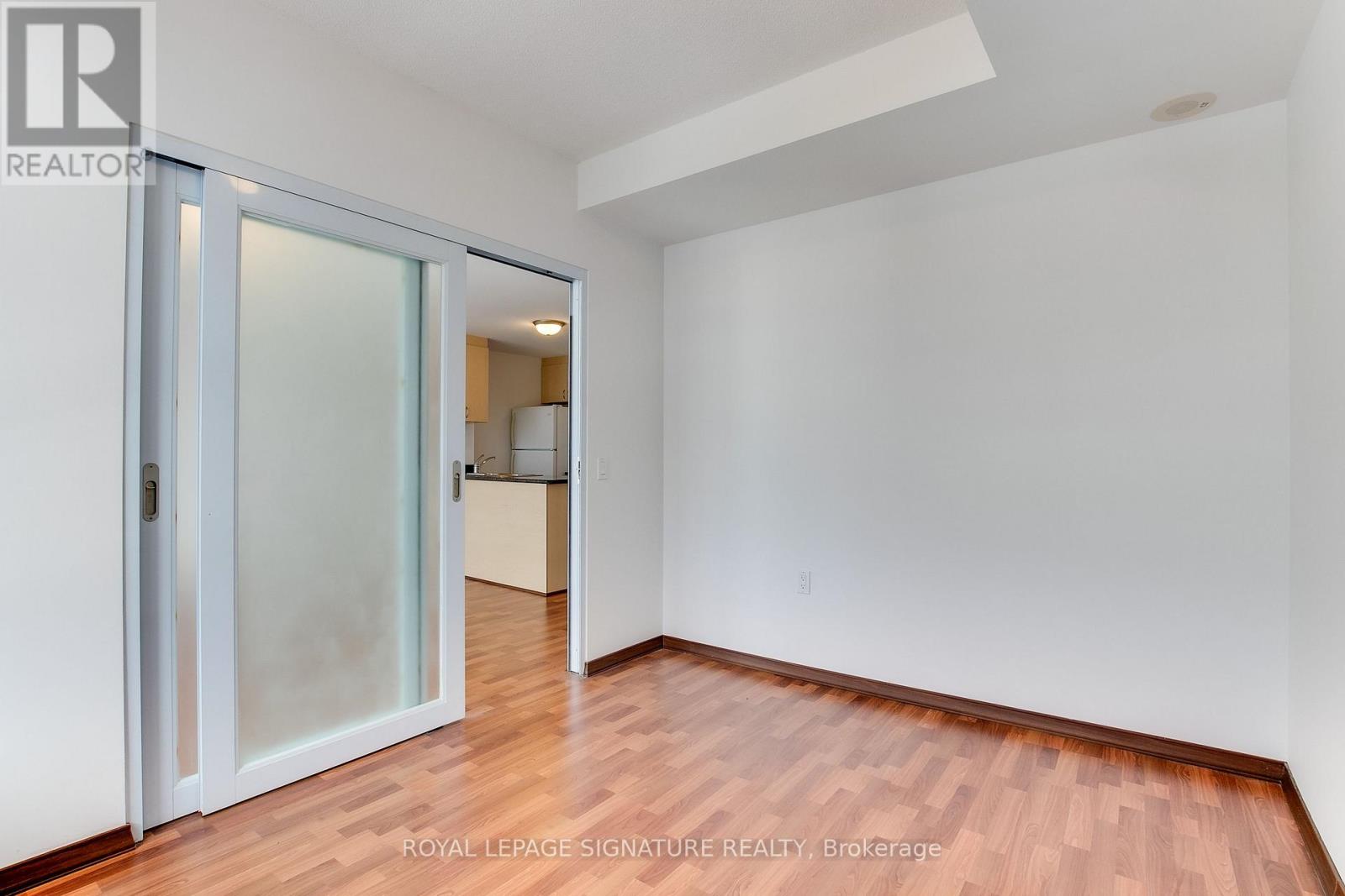 1110 - 15 Maplewood Avenue, Toronto, Ontario  M6C 4B4 - Photo 17 - C12528922