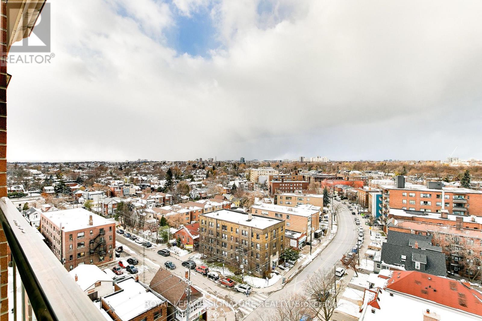 1110 - 15 Maplewood Avenue, Toronto, Ontario  M6C 4B4 - Photo 18 - C12528922