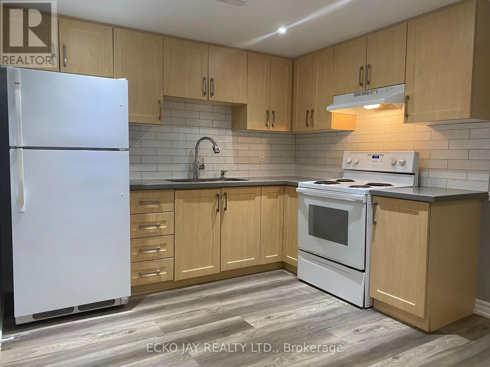 45 Ternhill Crescent, Toronto, Ontario  M3C 2E4 - Photo 8 - C12528928