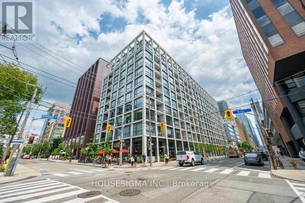 208 - 39 BRANT STREET, Toronto, Ontario