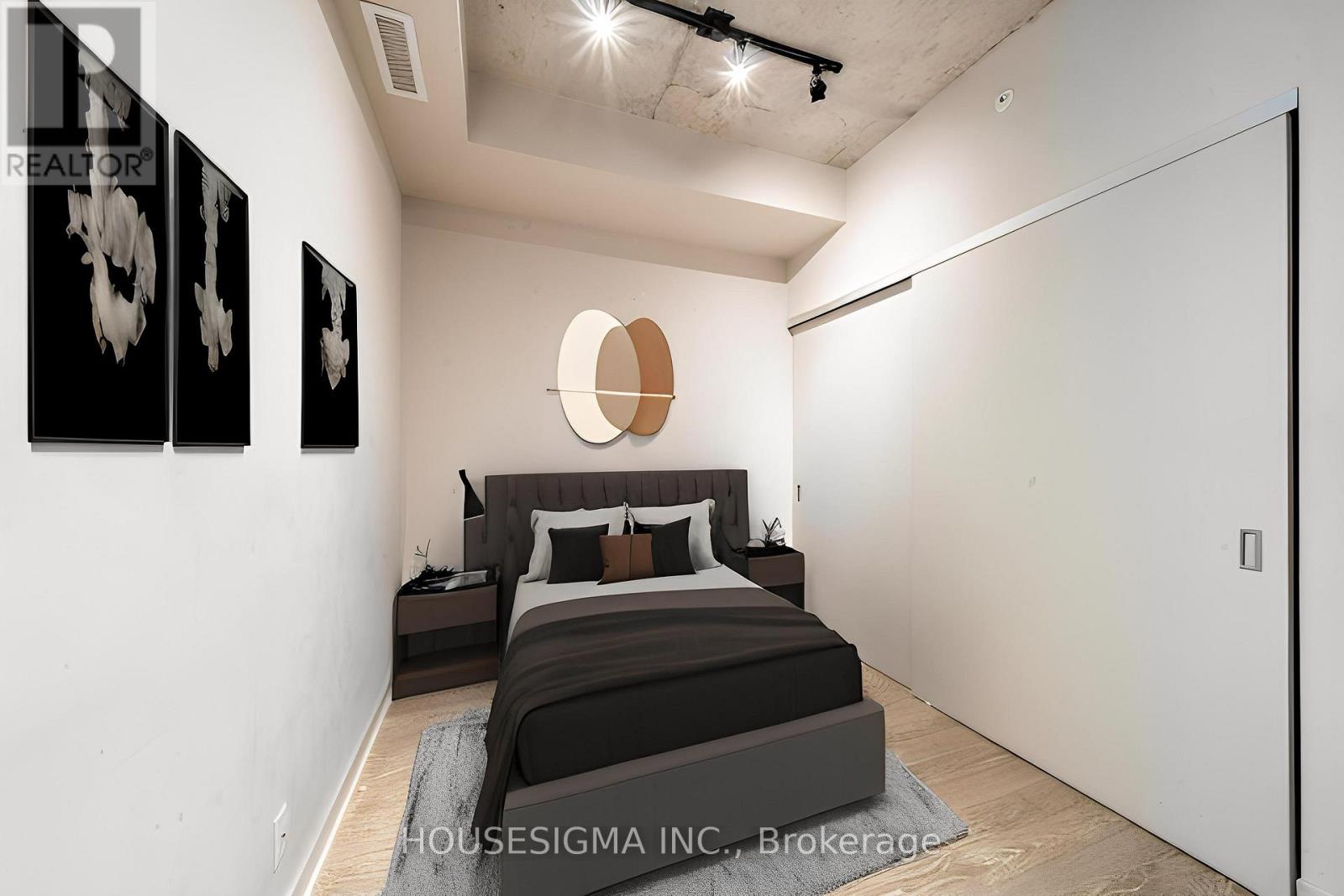 208 - 39 Brant Street, Toronto, Ontario  M5V 0M8 - Photo 4 - C12528990