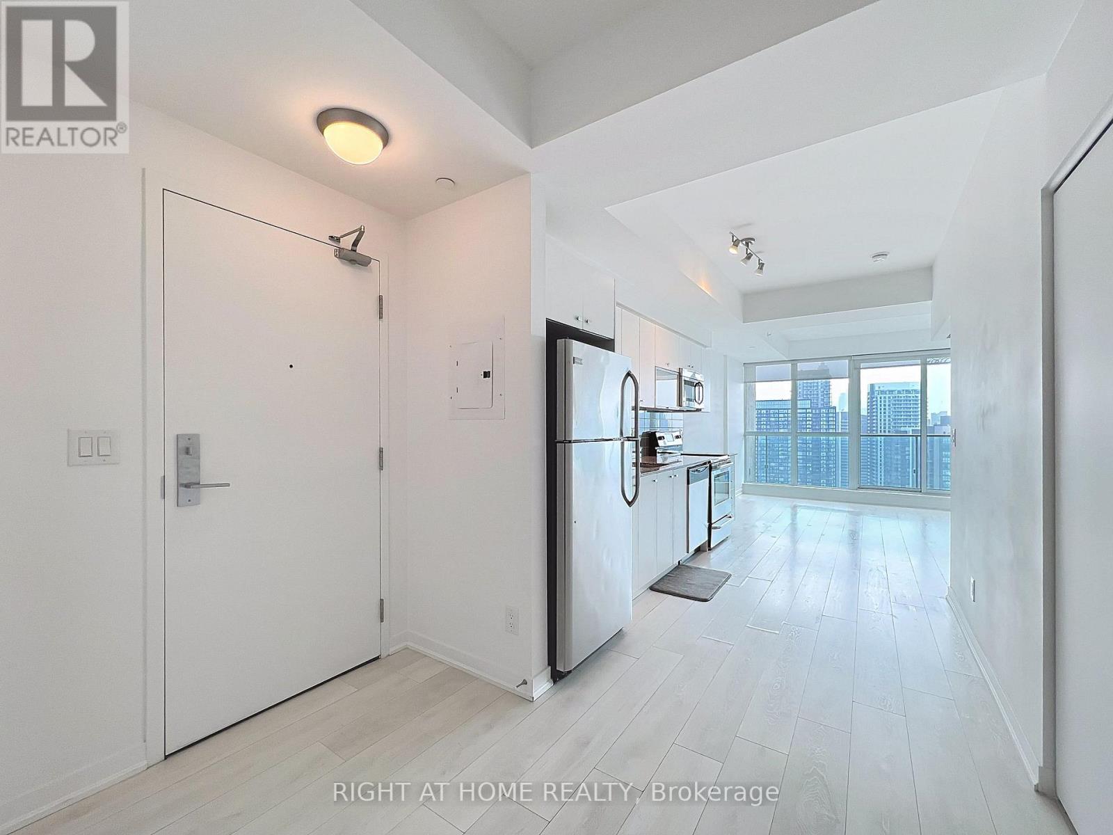 2804 - 150 East Liberty Street, Toronto, Ontario  M6K 3R5 - Photo 9 - C12528998