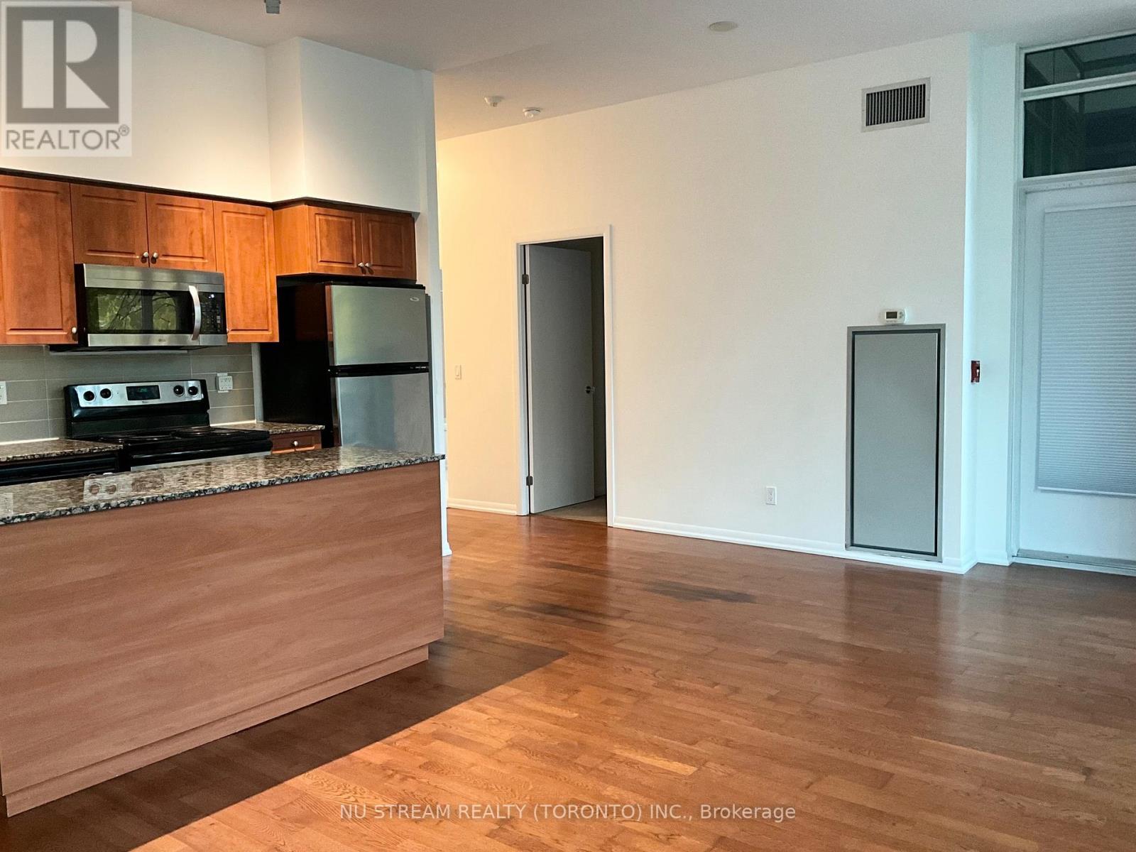 109 - 215 Fort York Boulevard, Toronto, Ontario  M5V 4A2 - Photo 5 - C12528804