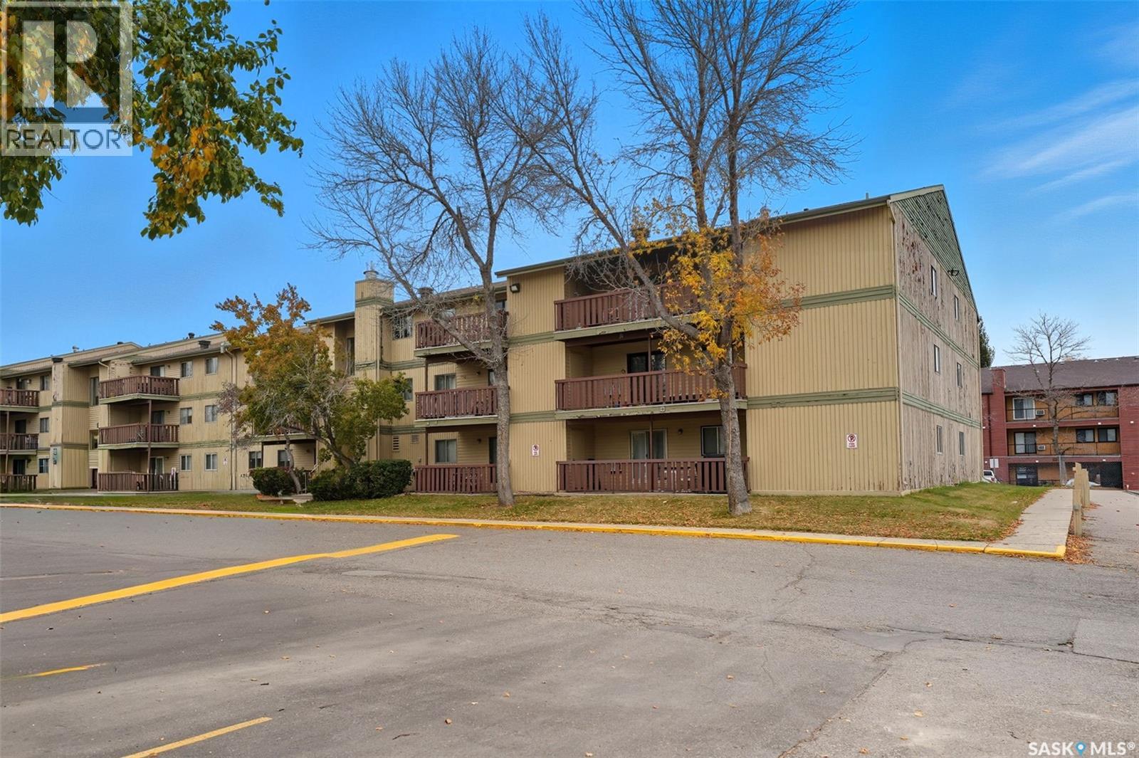 204 D2 1121 Mckercher Drive, Saskatoon, Saskatchewan  S7H 5K9 - Photo 3 - SK023759