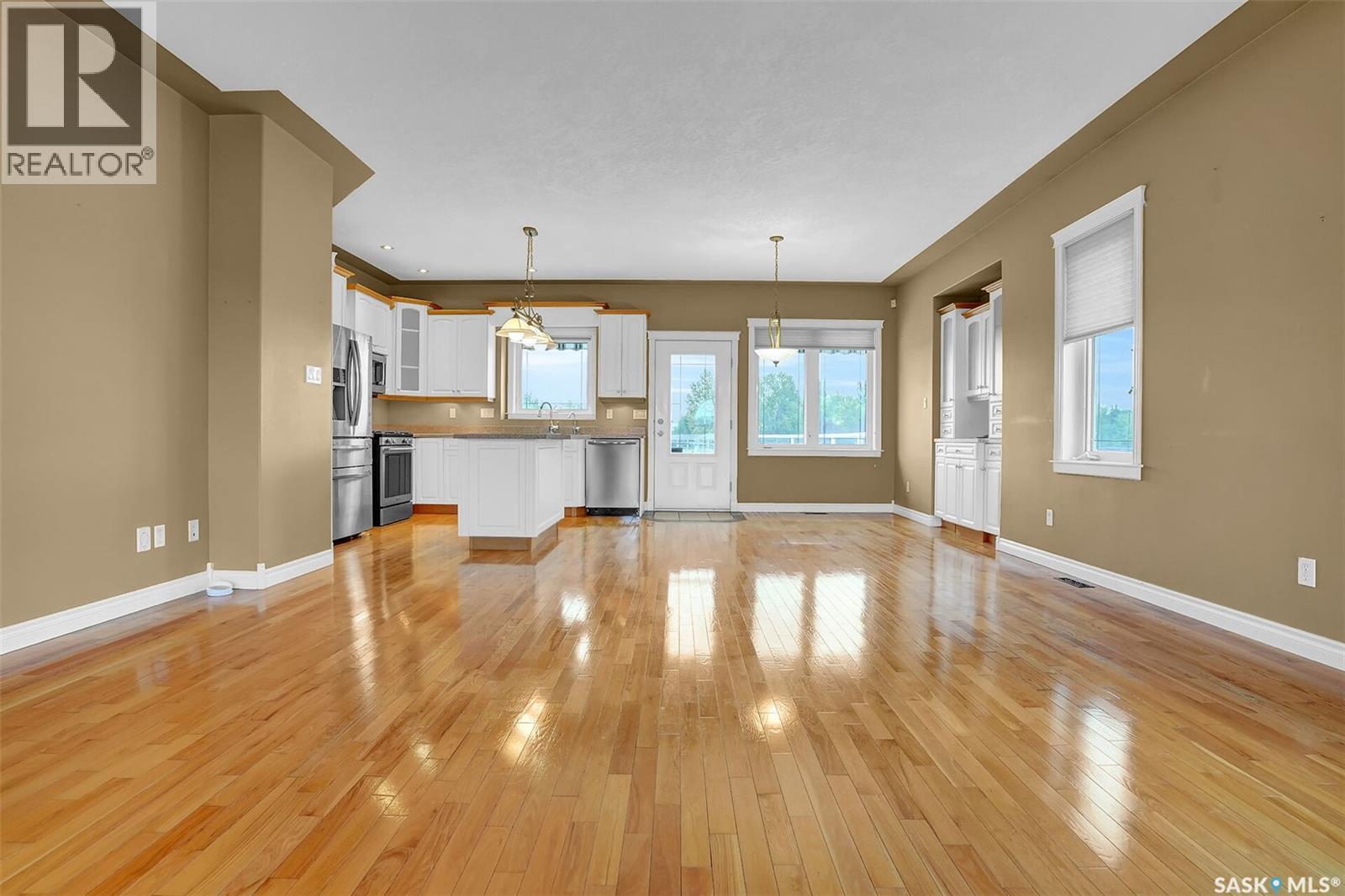 21 Woods Crescent, Edenwold Rm No.158, Saskatchewan  S4L 1C4 - Photo 5 - SK023725