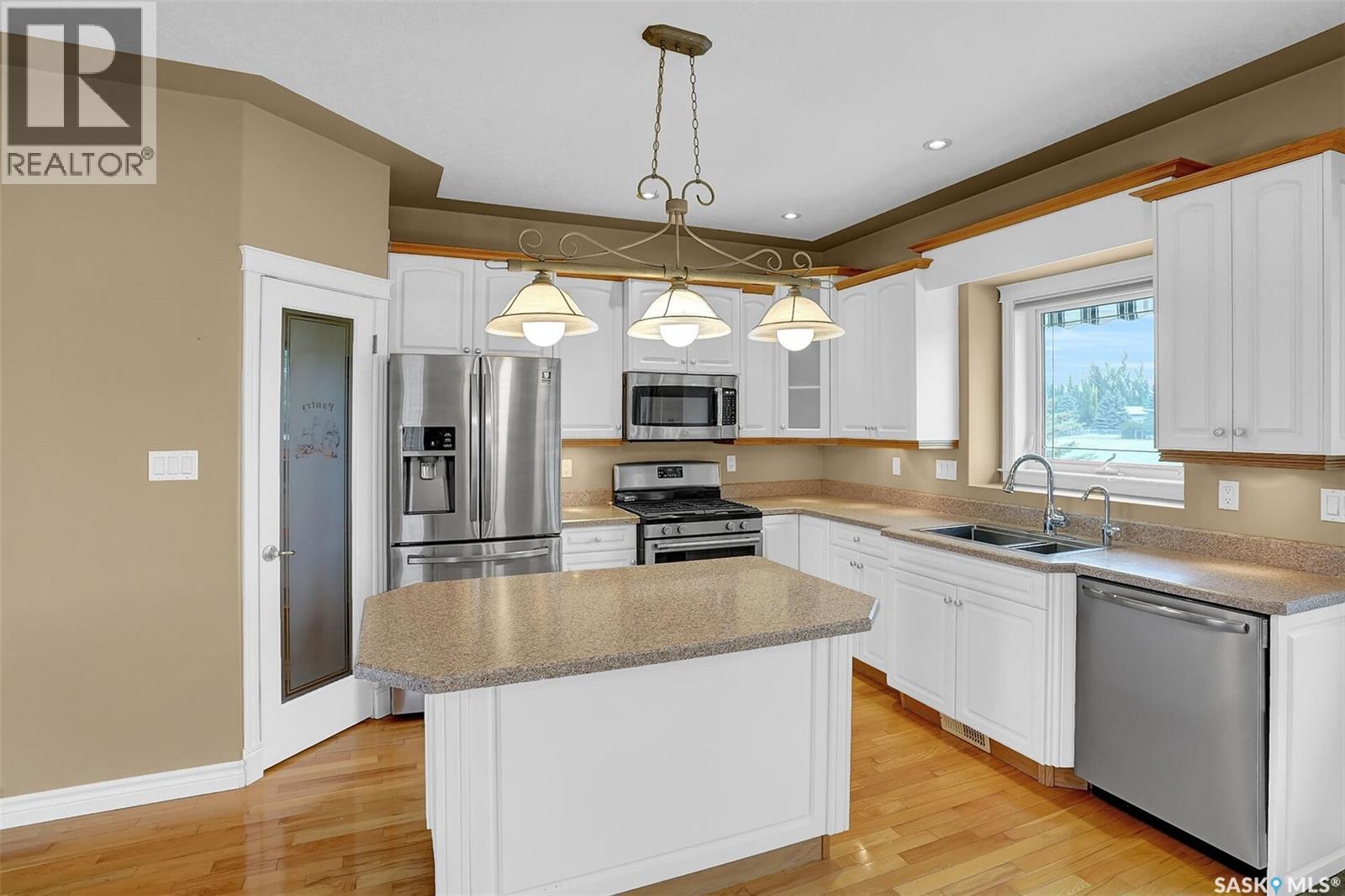 21 Woods Crescent, Edenwold Rm No.158, Saskatchewan  S4L 1C4 - Photo 9 - SK023725