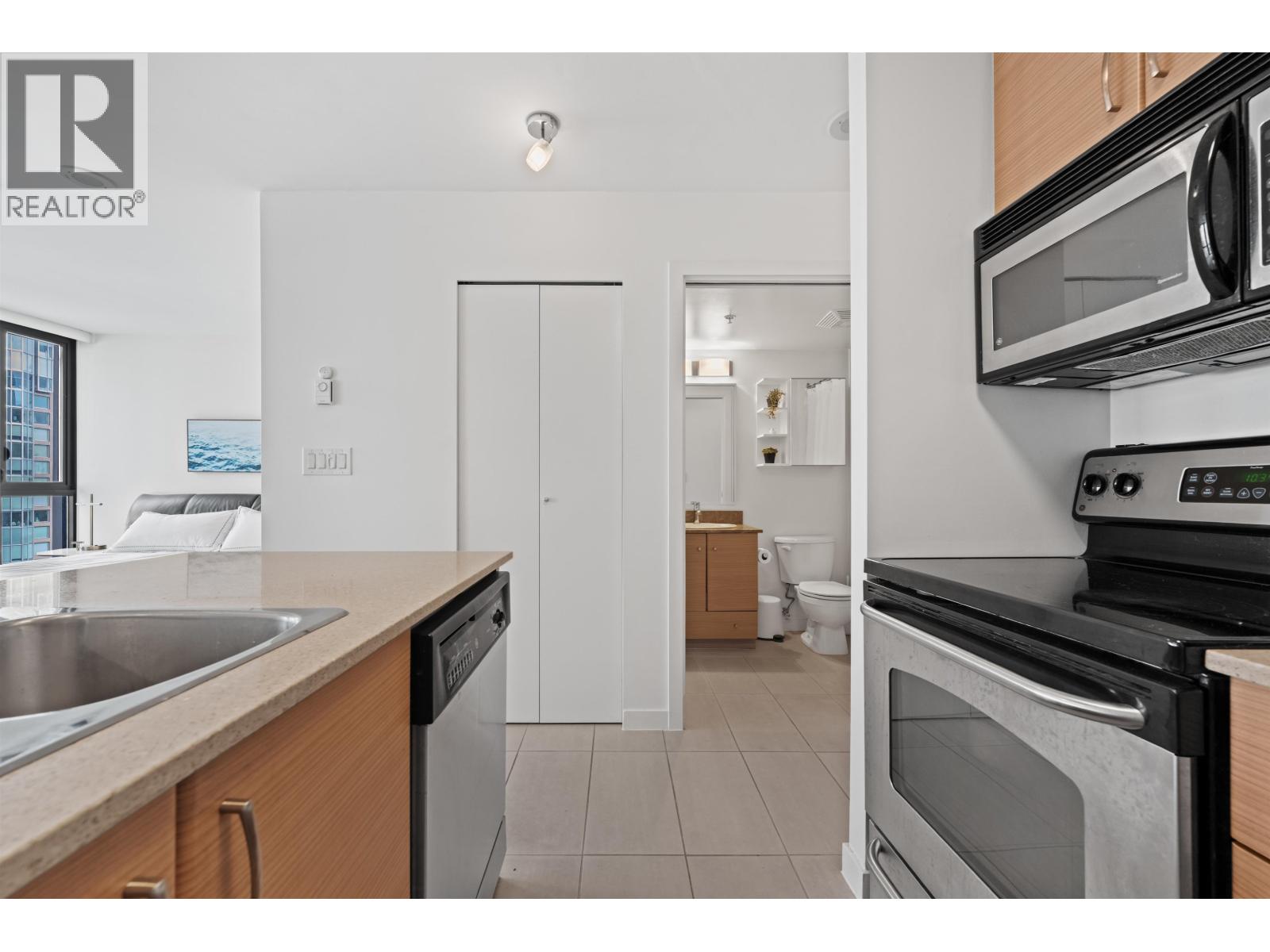 2408 909 Mainland Street, Vancouver, British Columbia  V6B 1S3 - Photo 13 - R3053661