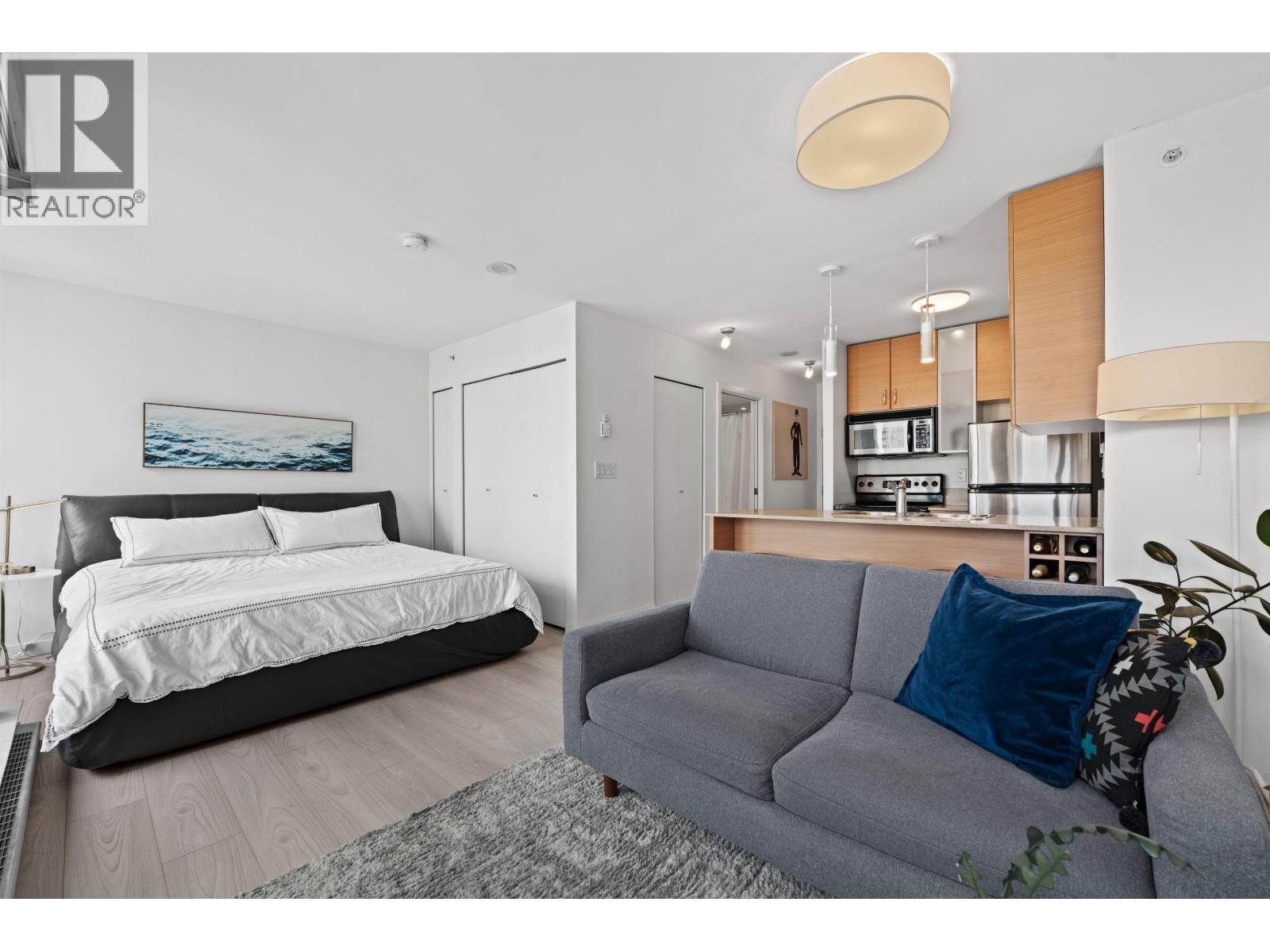 2408 909 Mainland Street, Vancouver, British Columbia  V6B 1S3 - Photo 4 - R3053661