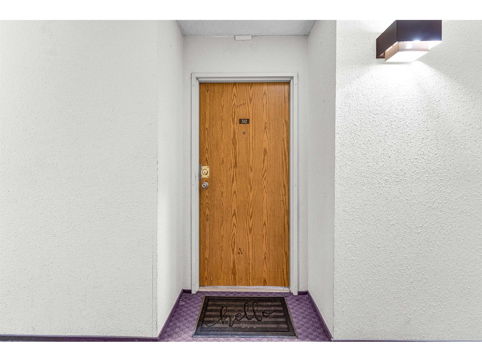 312 10061 150 STREET, Surrey, British Columbia