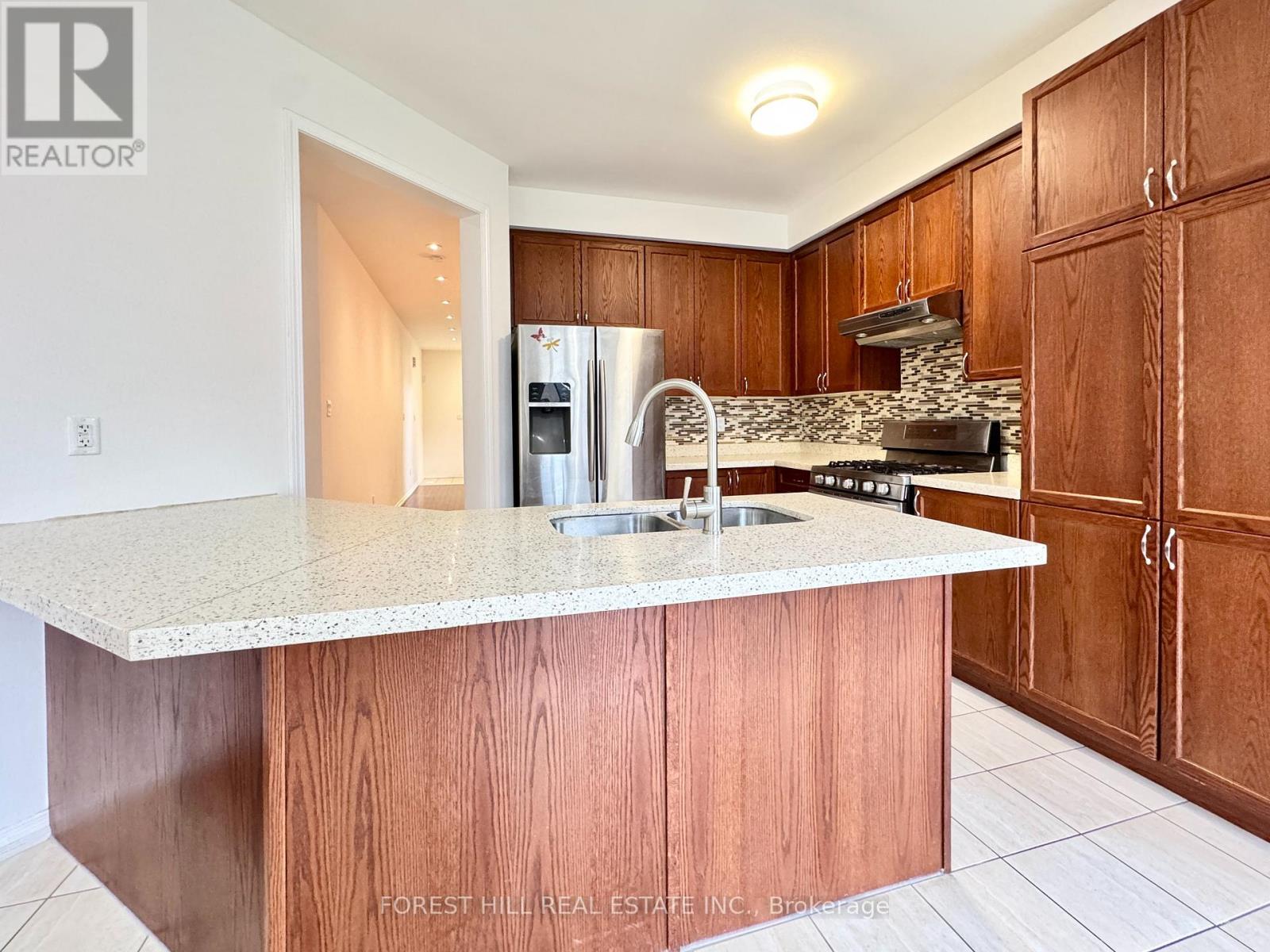 56 Stannardville Drive, Ajax, Ontario  L1T 0M8 - Photo 11 - E12528706