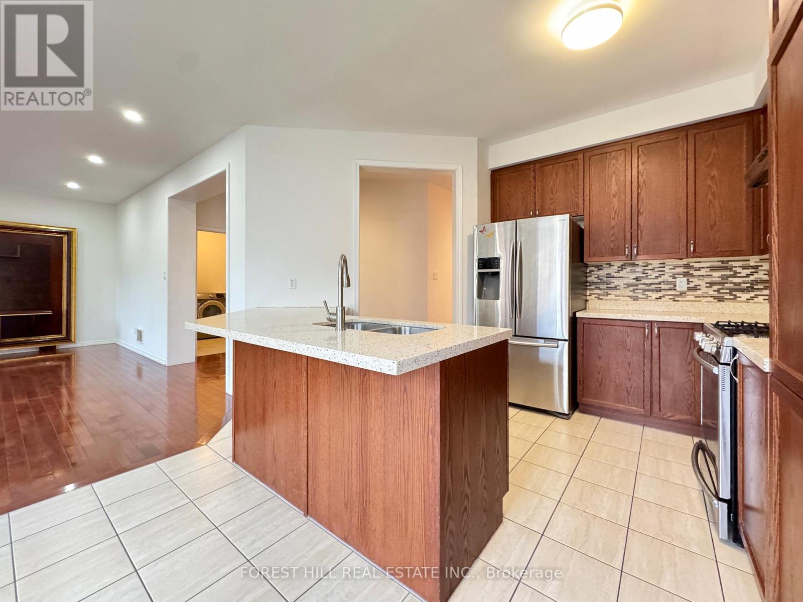 56 Stannardville Drive, Ajax, Ontario  L1T 0M8 - Photo 14 - E12528706