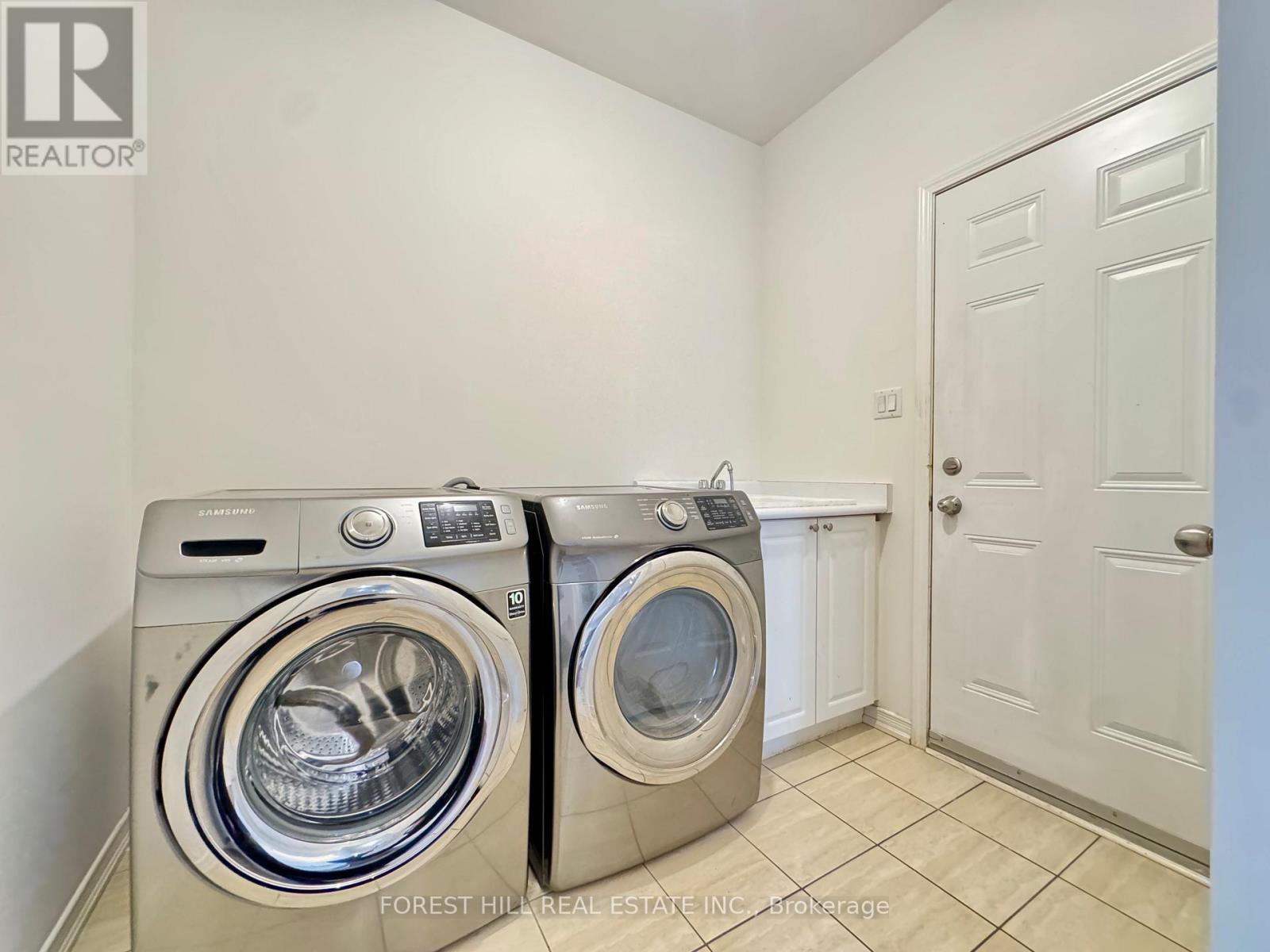 56 Stannardville Drive, Ajax, Ontario  L1T 0M8 - Photo 16 - E12528706